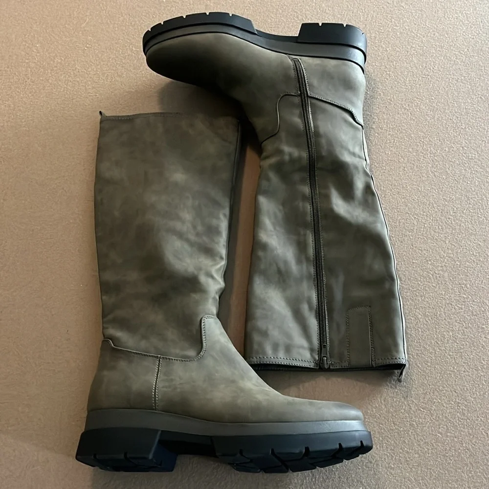 SOUL NATURALIZER Orchid Knee High Side Zip Boots - Dark Olive -Size 11